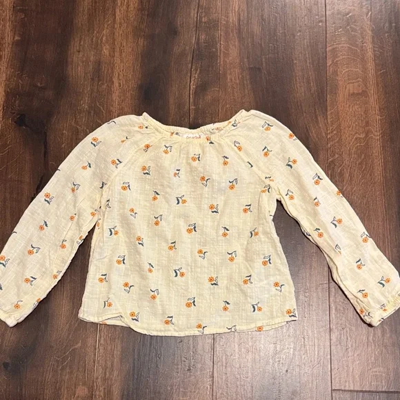 **Bundle** 1 Sweater and Two Tops Size 4T Cat & Jack Wonder Nation Art Class - Picture 6 of 7